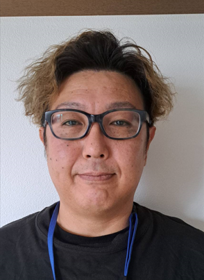 スタッフ 写真
